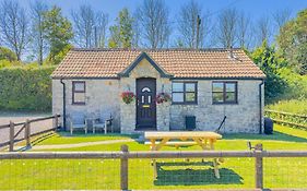 Cosy & Characterful, Seaside Cottage, Dog Friendly